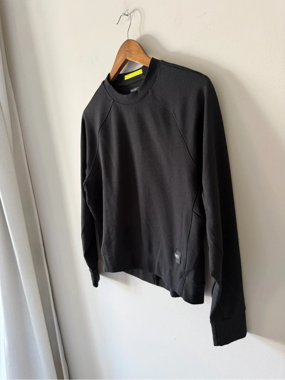 MFF Machines for Freedom Black Crewneck Cropped Sweatshirt Size Small